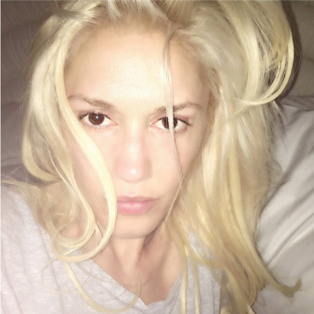 CELEBRITIES WITHOUT MAKEUP -- LOOK AT GWEN STEFANI'S NO MAKEUP SELFIE